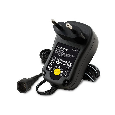 ALIMENTADOR UNIVERSAL 9 a 24V DC 1000mA